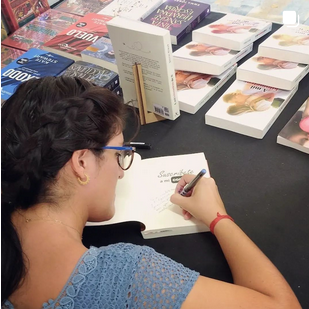 Shirin Klaus en la feria del libro de Murcia